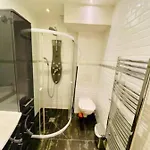 Maison Le Bac Apartment *