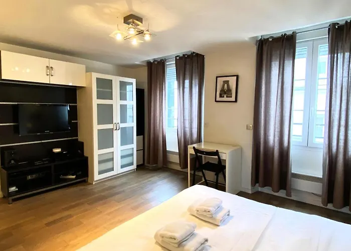 Maison Le Bac 公寓 *