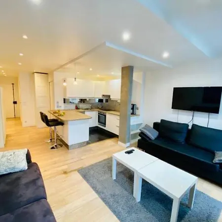 Maison Le Bac Apartment *